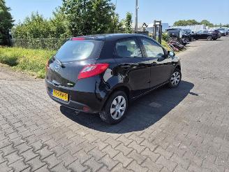 Autoverwertung Mazda 2 1.3 2011/11