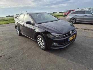 Volkswagen Polo 1.0 TGi picture 4