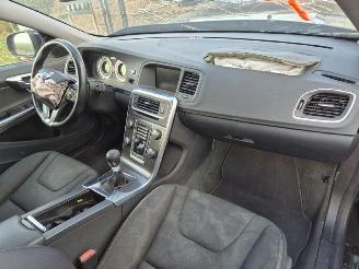 Volvo V-60 T3 picture 5