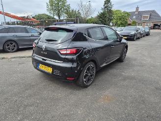 skadebil auto Renault Clio 1.2 TCe GT 2017/7
