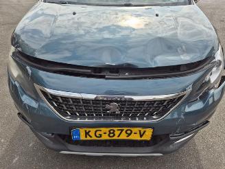 Peugeot 2008 1.2 VTi picture 8