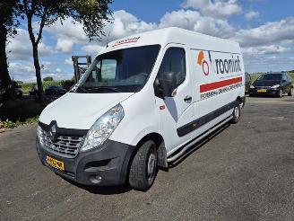 Renault Master 2.3 dCi picture 3