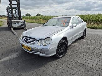 Mercedes CLK 320 picture 3