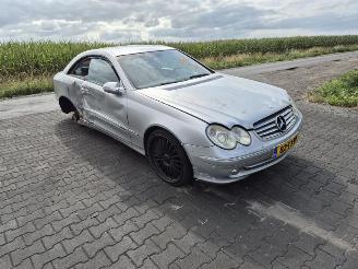 Mercedes CLK 320 picture 4