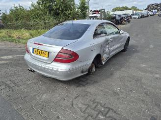 Autoverwertung Mercedes CLK 320 2002/6