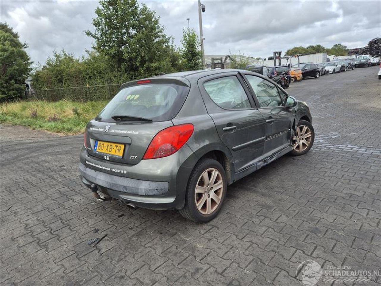 Peugeot 207 1.6 Vti
