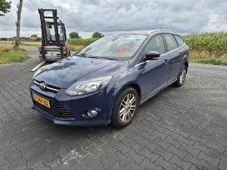 Ford Focus wagon 1.0 EcoBoost picture 3