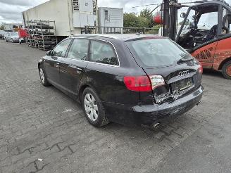 Audi A6 avant 2.4 V6 picture 2