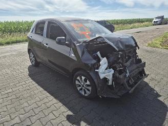 Kia Picanto 1.0 12v picture 4