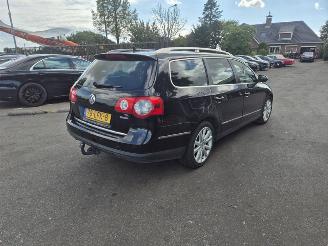 Schadeauto Volkswagen Passat Variant 1.4 TSi 2010/4