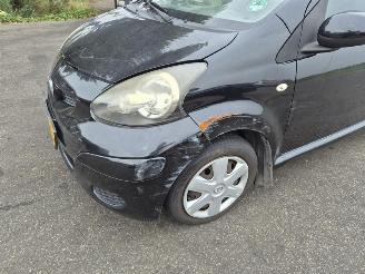 Toyota Aygo 1.0 12v picture 5