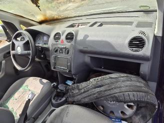 Volkswagen Caddy 1.6 picture 6