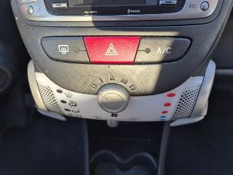 Toyota Aygo 1.0 12v picture 9