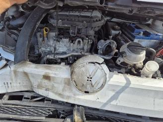 Volkswagen Up! 1.0 12v picture 9