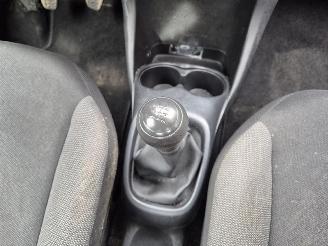 Toyota Aygo 1.0 12v picture 9