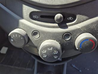 Chevrolet Spark 1.0 picture 6