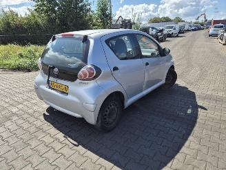 Purkuautot passenger cars Toyota Aygo 1.0 12v 2010/1