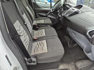 Ford Transit Custom 2.2 TDCi picture 11