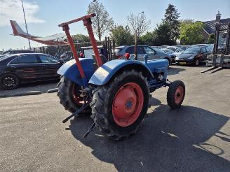danneggiata macchinari Ford  Super Dexta 1996/1