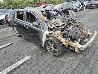 Peugeot 308 2.0 GTb HDi picture 4