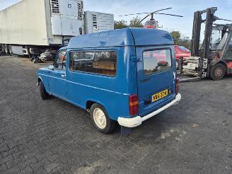Renault 4 Van 1.1 picture 2