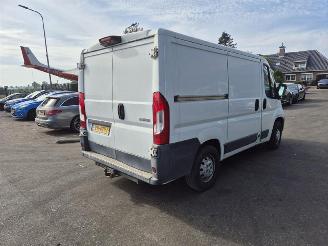 skadebil bedrijf Peugeot Boxer 2.2 HDi 2015/4