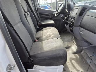 Volkswagen Crafter 2.0 TDi picture 18