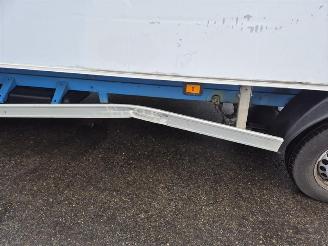 Volkswagen Crafter 2.0 TDi picture 9
