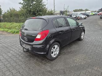 Vrakbiler auto Opel Corsa 1.3 CDTi 2011/1