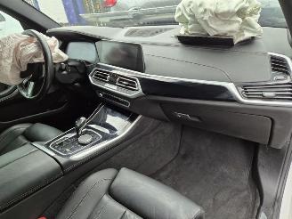 BMW X5 XDRIVE45E picture 10