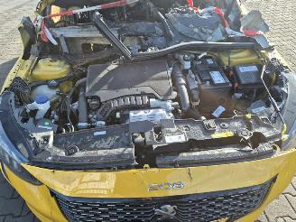 Peugeot 208 1.2 VTi picture 5