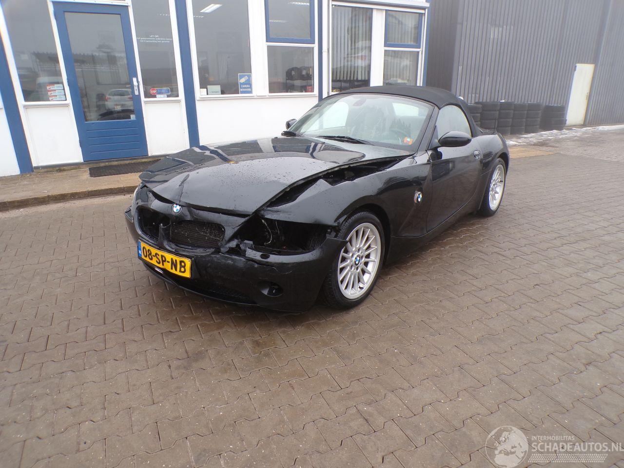 BMW Z4 Roadster 2.2 i
