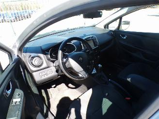 Renault Clio Estate 1.5 dCi ECO Expression picture 5