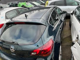 Opel Astra Astra J (PC6/PD6/PE6/PF6), Hatchback 5-drs, 2009 / 2015 1.4 Turbo 16V ecoFLEX 120 picture 3
