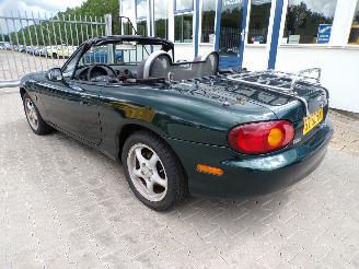 Mazda MX-5 1.6 i picture 3