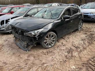Vrakbiler auto Mazda 3 3 (BM/BN), Hatchback, 2013 / 2019 2.0 SkyActiv-G 16V 2014/1