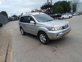 Nissan X-trail 2.2 dCI Sport picture 2