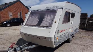 skadebil caravan Beyerland  Sprinter 380 1991/12
