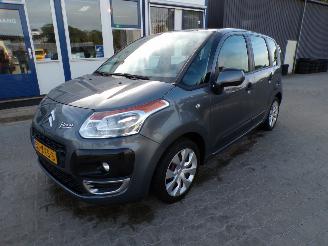 Schadeauto Citroën C3 picasso 1.4 VTi Aura 2010/2