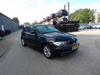 BMW 1-serie 116i Business Line picture 2