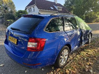 Skoda Octavia  picture 5