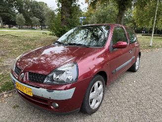 Avarii autoturisme Renault Clio  2002/1