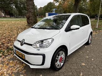 uszkodzony samochody osobowe Volkswagen Up!  2020/1