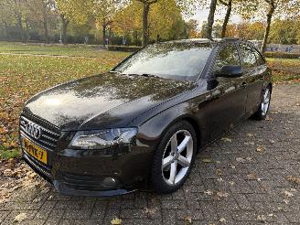 Schadeauto Audi A4 Avant  2011/1