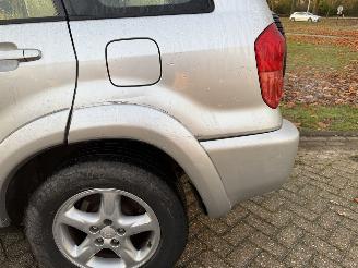 Toyota Rav-4  picture 11