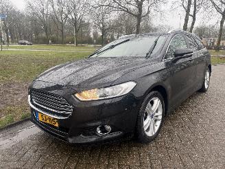 Schadeauto Ford Mondeo  2016/1