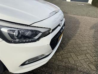 Hyundai I-20  picture 14