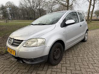uszkodzony samochody osobowe Volkswagen Fox  2009/1