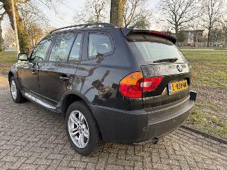 BMW X3  picture 3
