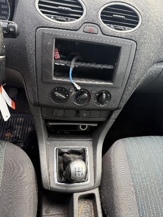 Ford Focus  picture 10